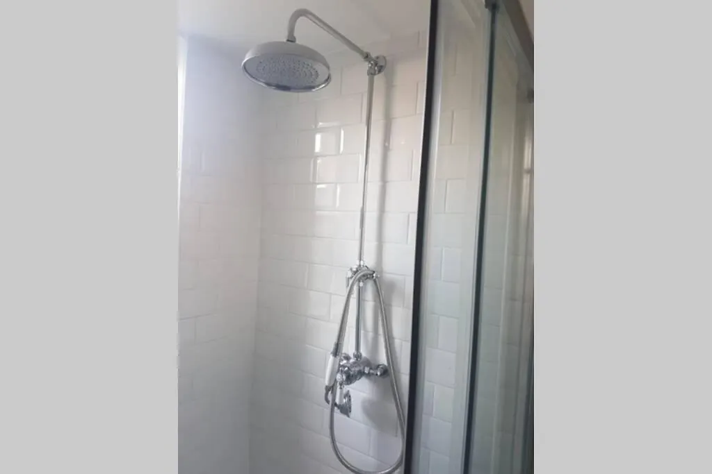 Lovely 2 Bedroom Flat Wifi Close To The Beach Bournemouth 0*,  United Kingdom