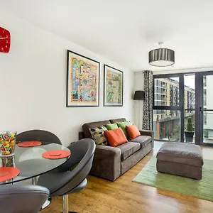  Apartment Beautiful, Secure, 2-bedroom Canal-side United Kingdom